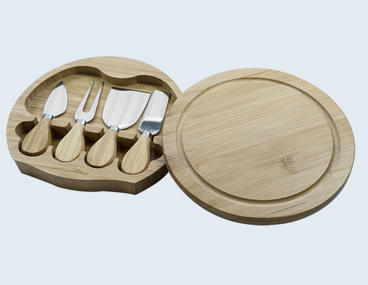Knife and fork box