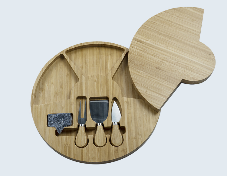 Knife and fork box