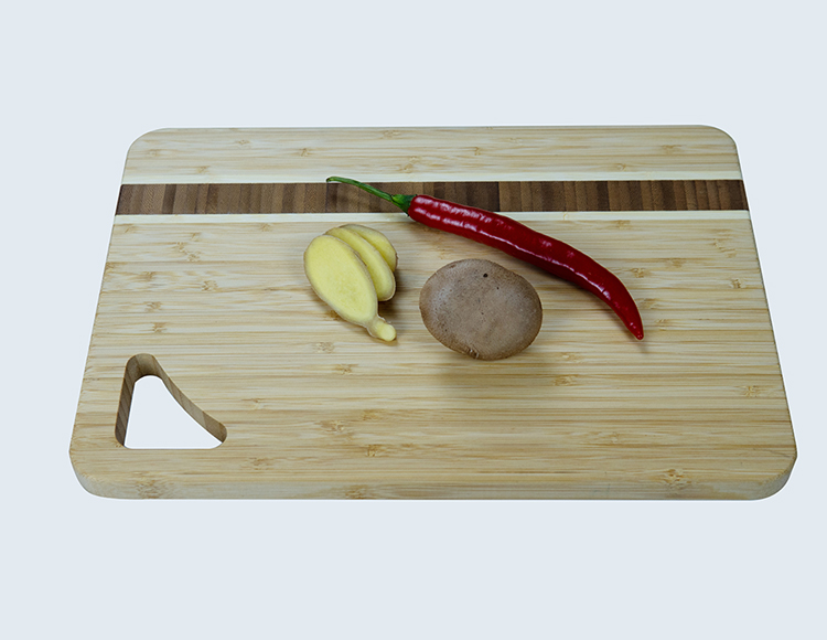 bamboo cutting board 
