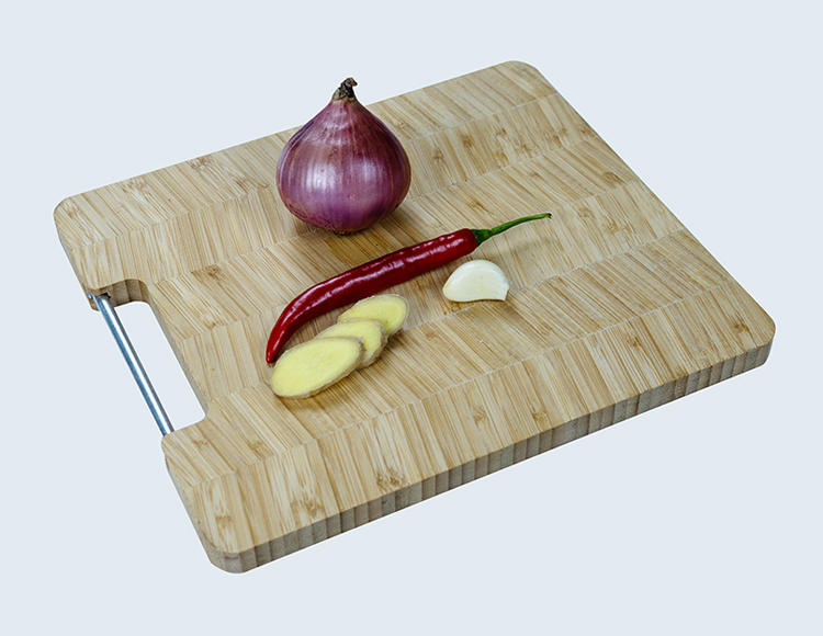 bamboo cutting board 