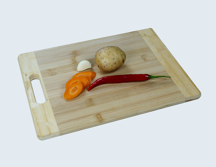 bamboo cutting board