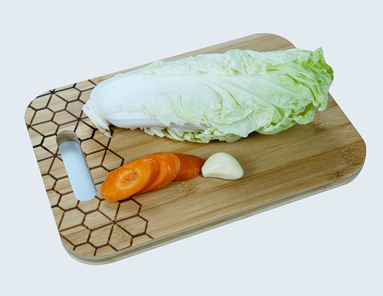 bamboo cutting board