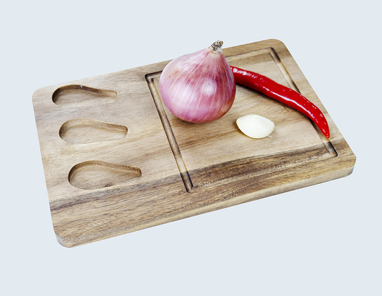 wooden cutting board